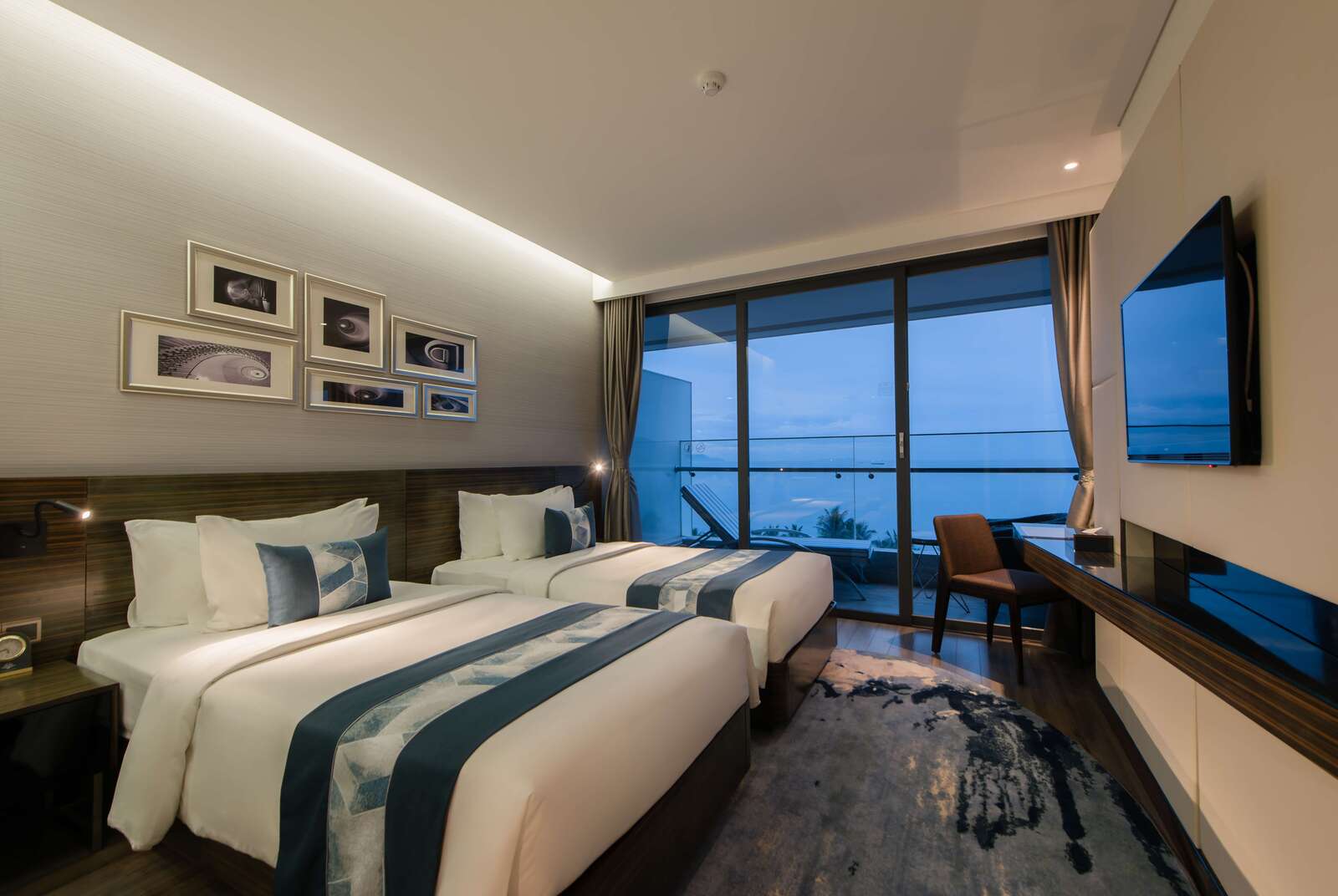 Premier Twin Ocean View Balcony chắc chắn là một phần lý tưởng trong kỳ ...